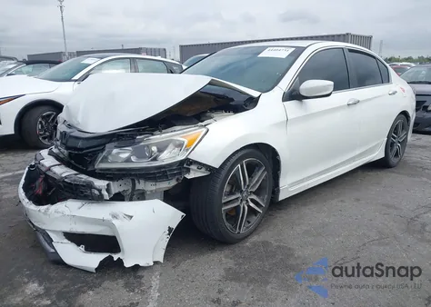 2017 Honda Accord Sport z USA, uszkodzony, nr VIN 1HGCR2F50HA150229